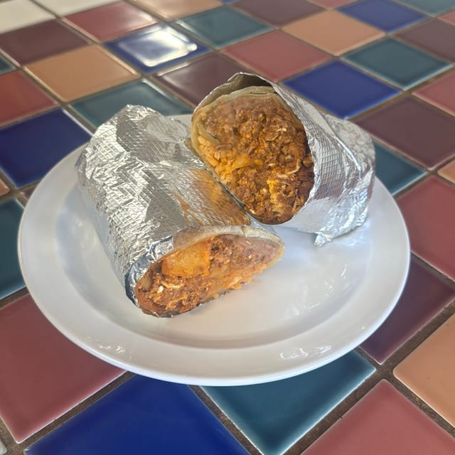 Chorizo & Egg Burr.