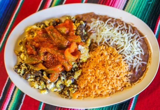 Huevos Rancheros con Carne Asada.